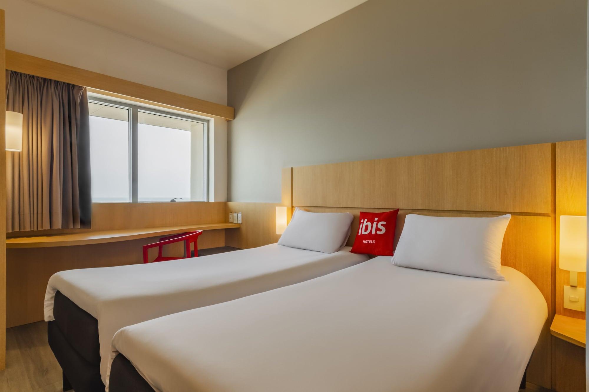 Ibis Cartagena Marbella Hotel Екстериор снимка