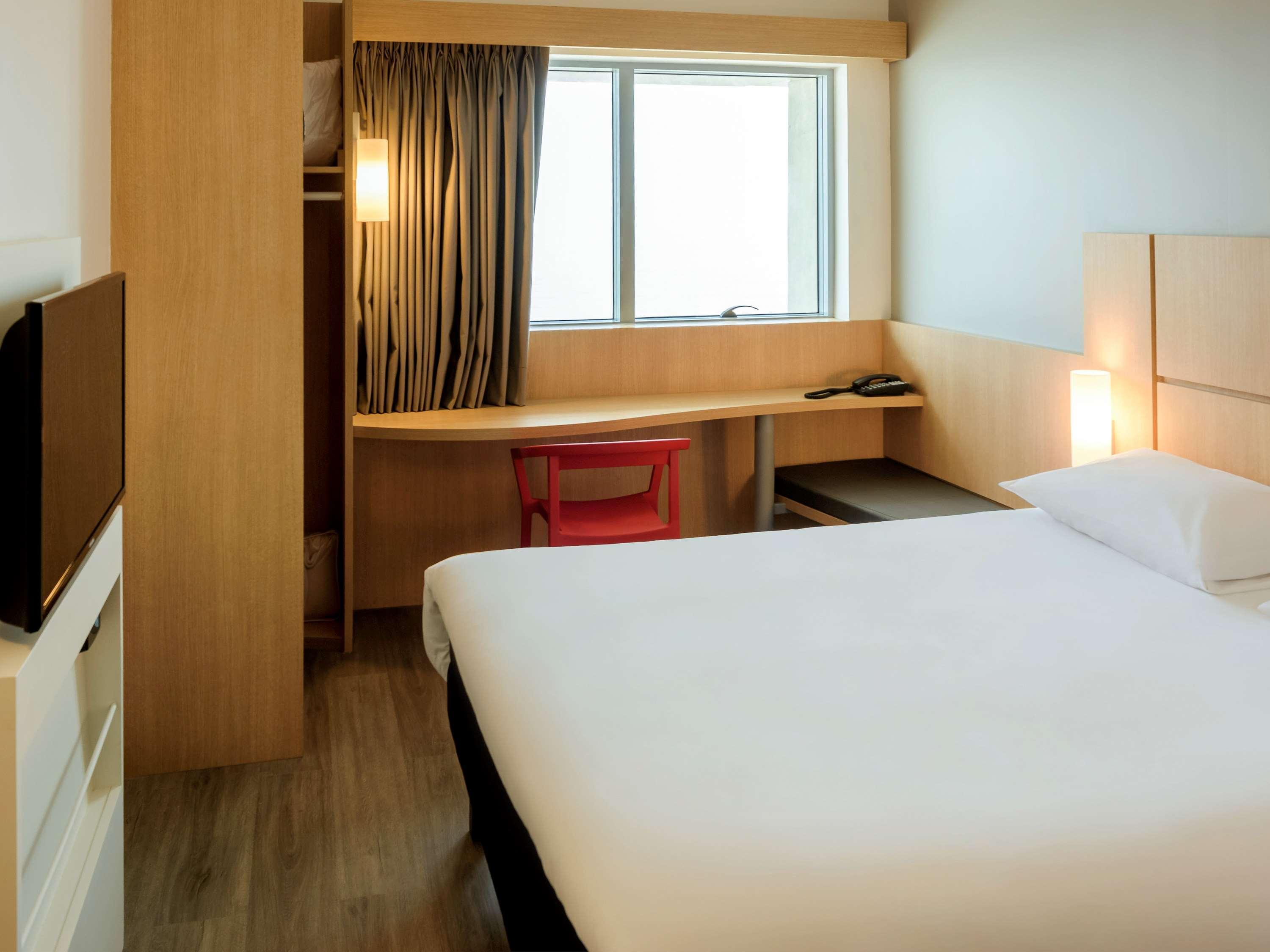 Ibis Cartagena Marbella Hotel Екстериор снимка