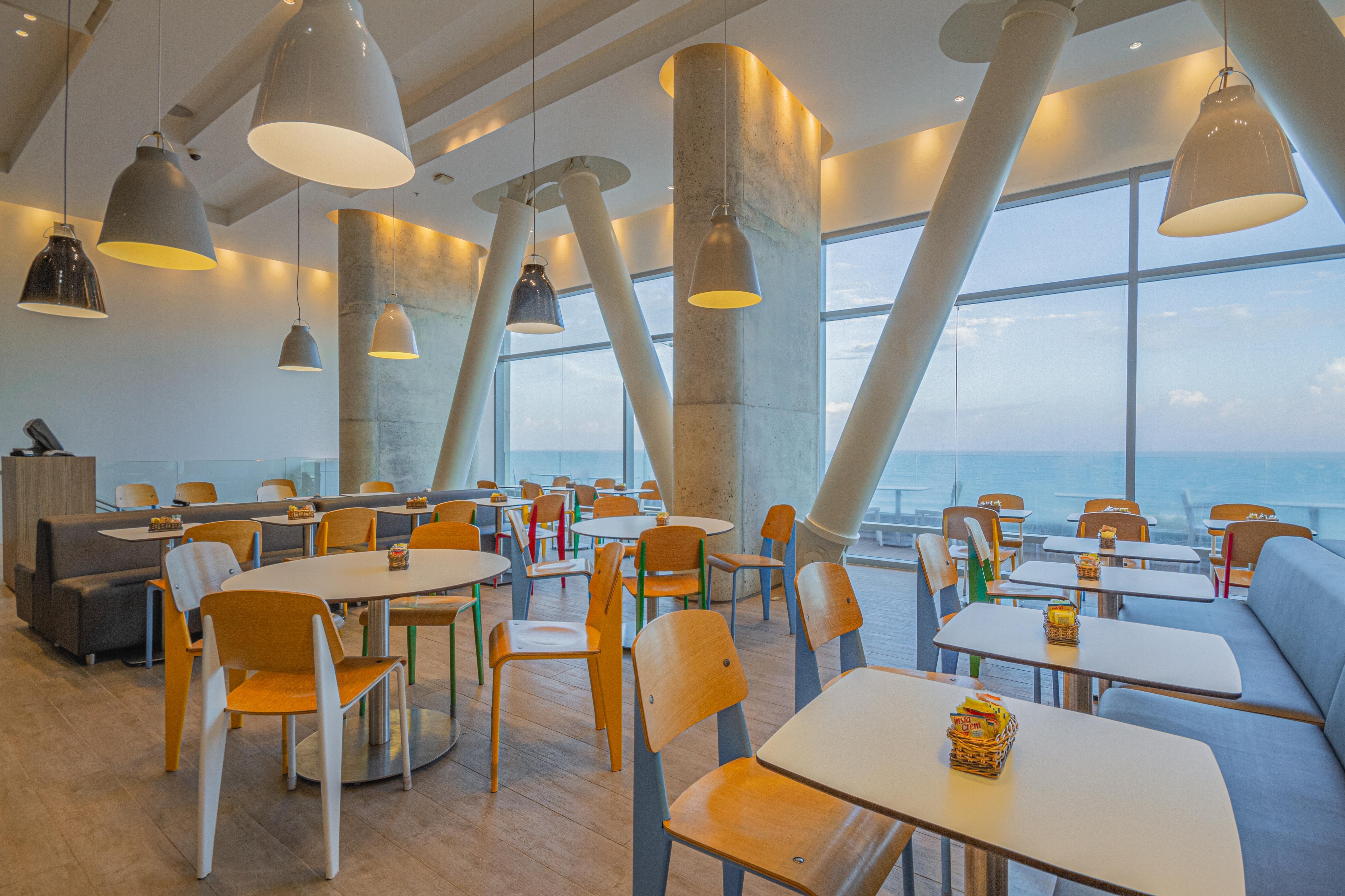 Ibis Cartagena Marbella Hotel Екстериор снимка