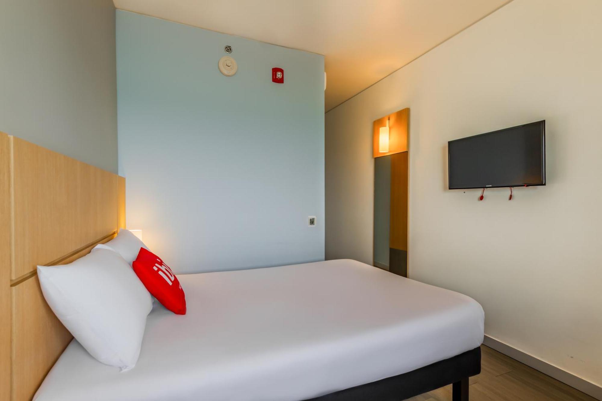 Ibis Cartagena Marbella Hotel Екстериор снимка