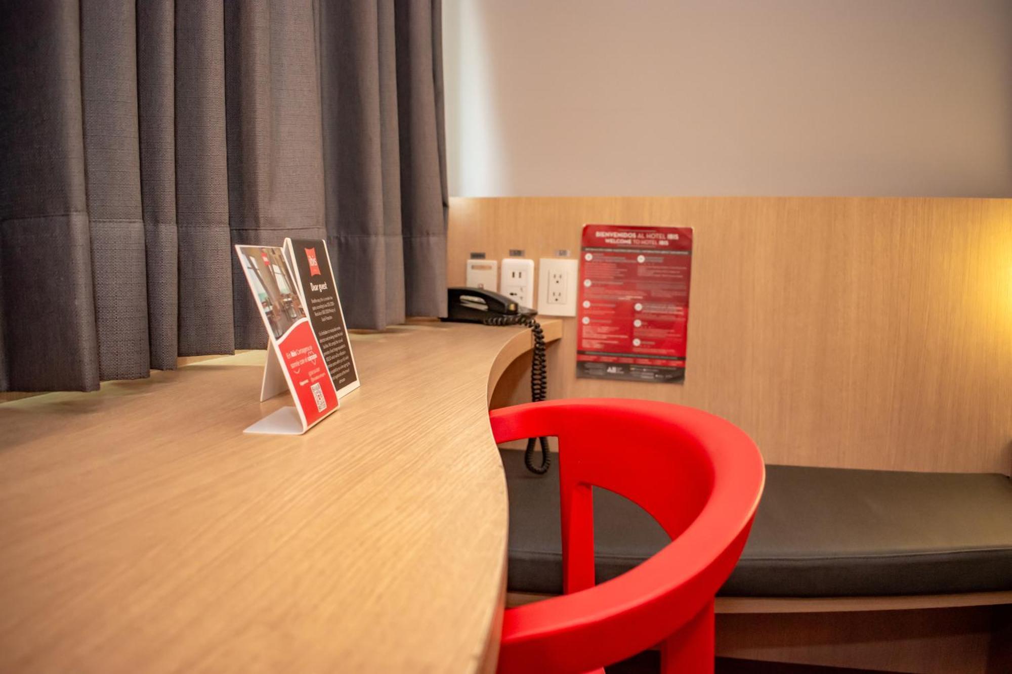 Ibis Cartagena Marbella Hotel Екстериор снимка